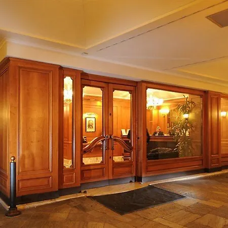 Hotel Manzoni Milão